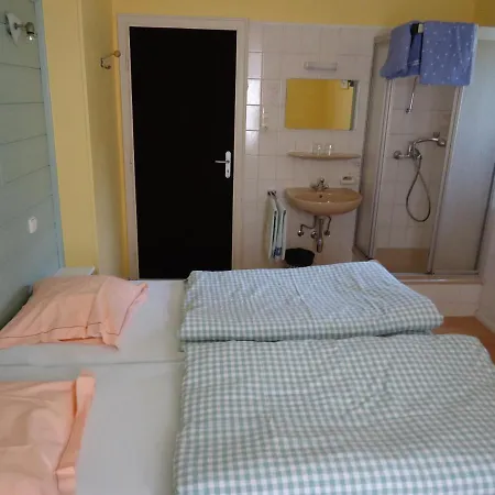 Hostellerie De La Vallee Otel