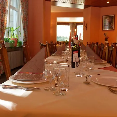 Hostellerie De La Vallee Otel